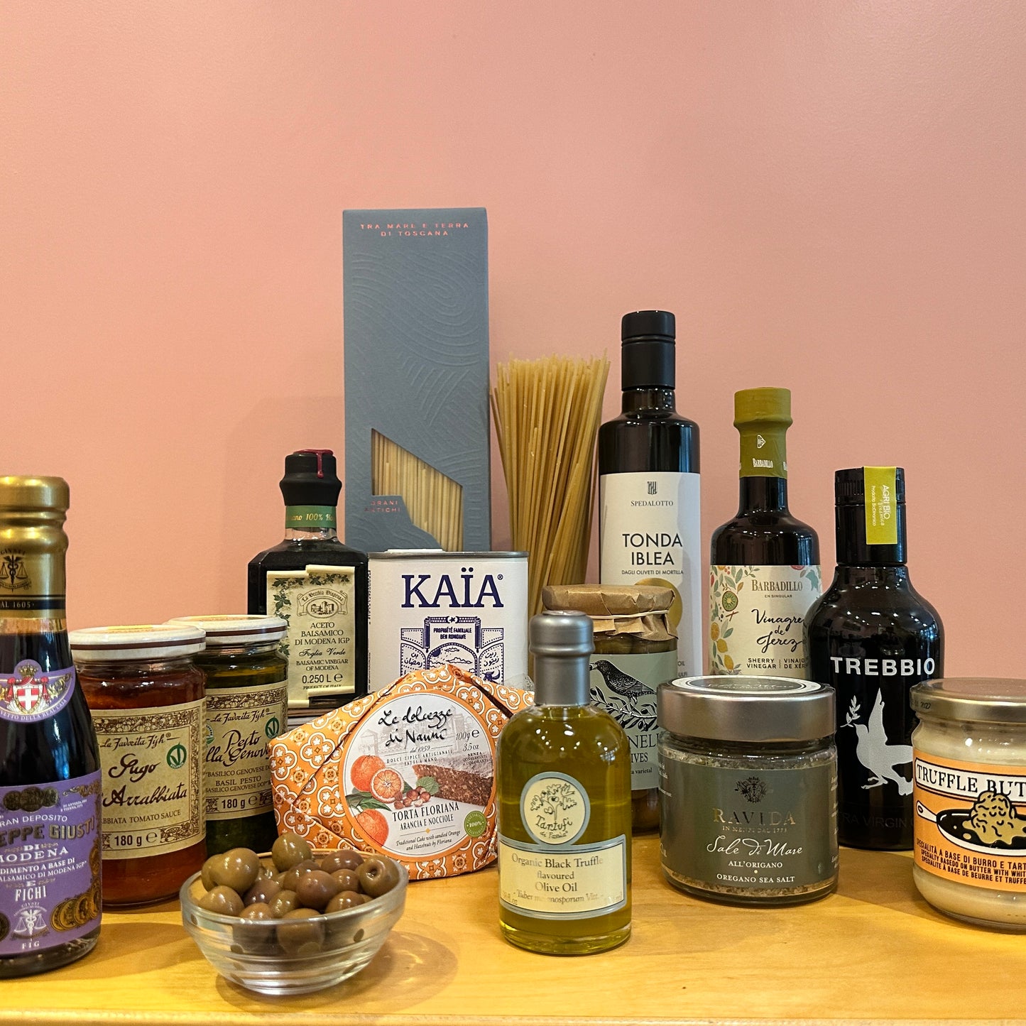 The 'Leccino' Hamper